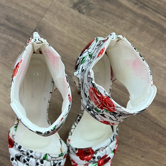 Ami Clubwear RARE Skull and Red Roses Platform Heels Sz 7 - Picture 13 of 15